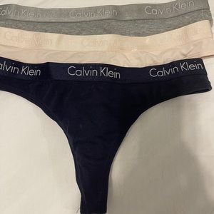 Calvin Klein 3 pack thongs